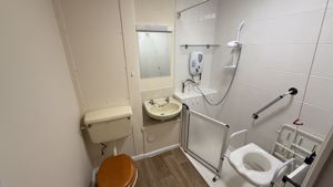 Photo 7- click for photo gallery
